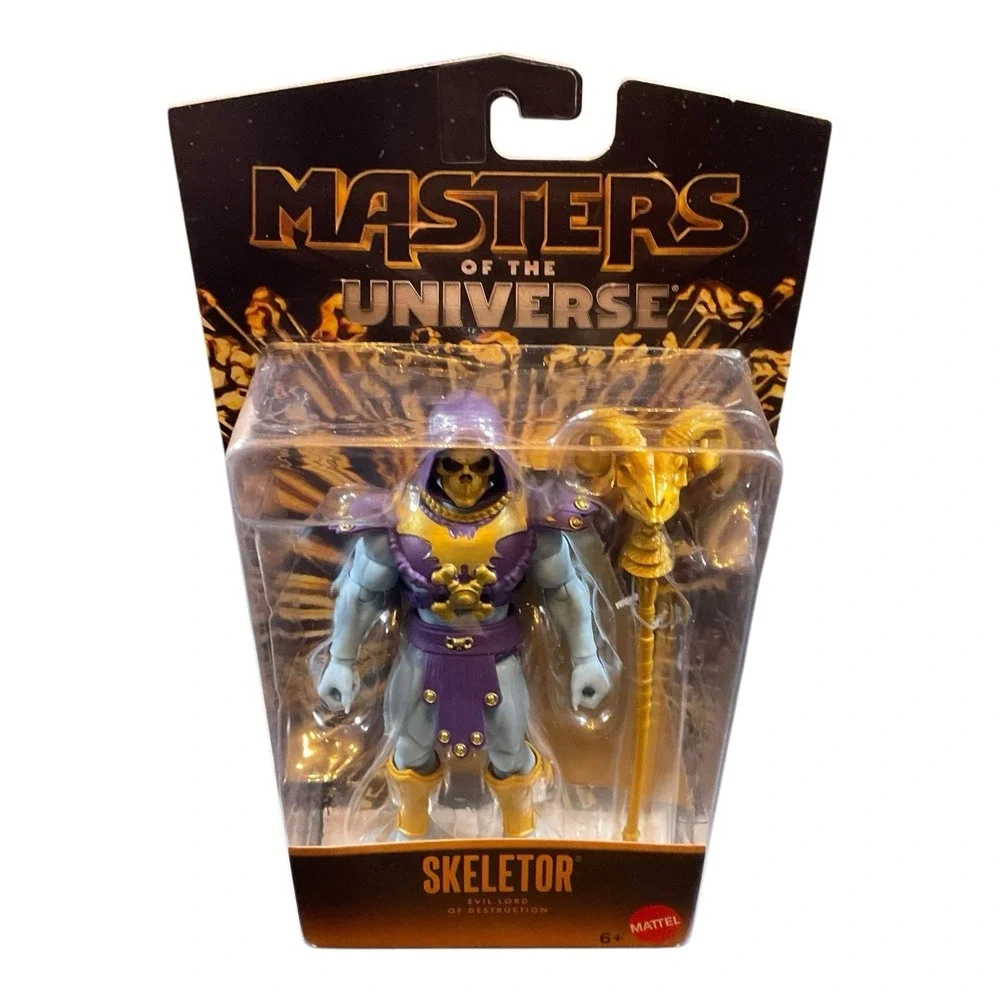 Masters of the Universe Skeletor Gold Variant Walmart Exclusive Figure In Hand - Picture 2 of 4